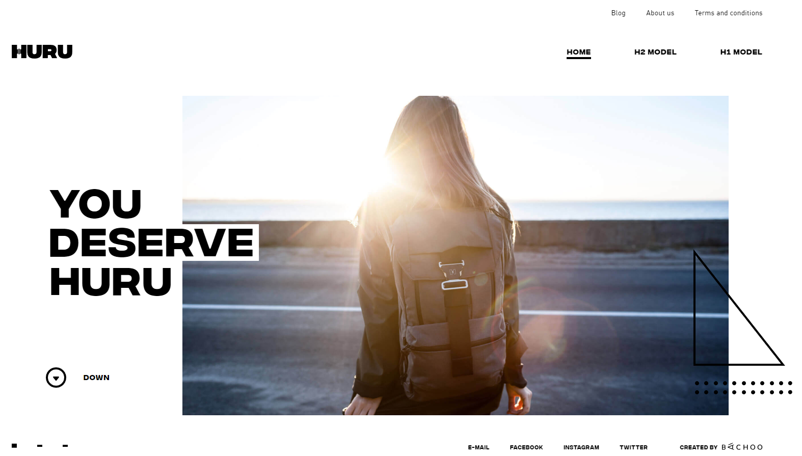 black-white-website-design