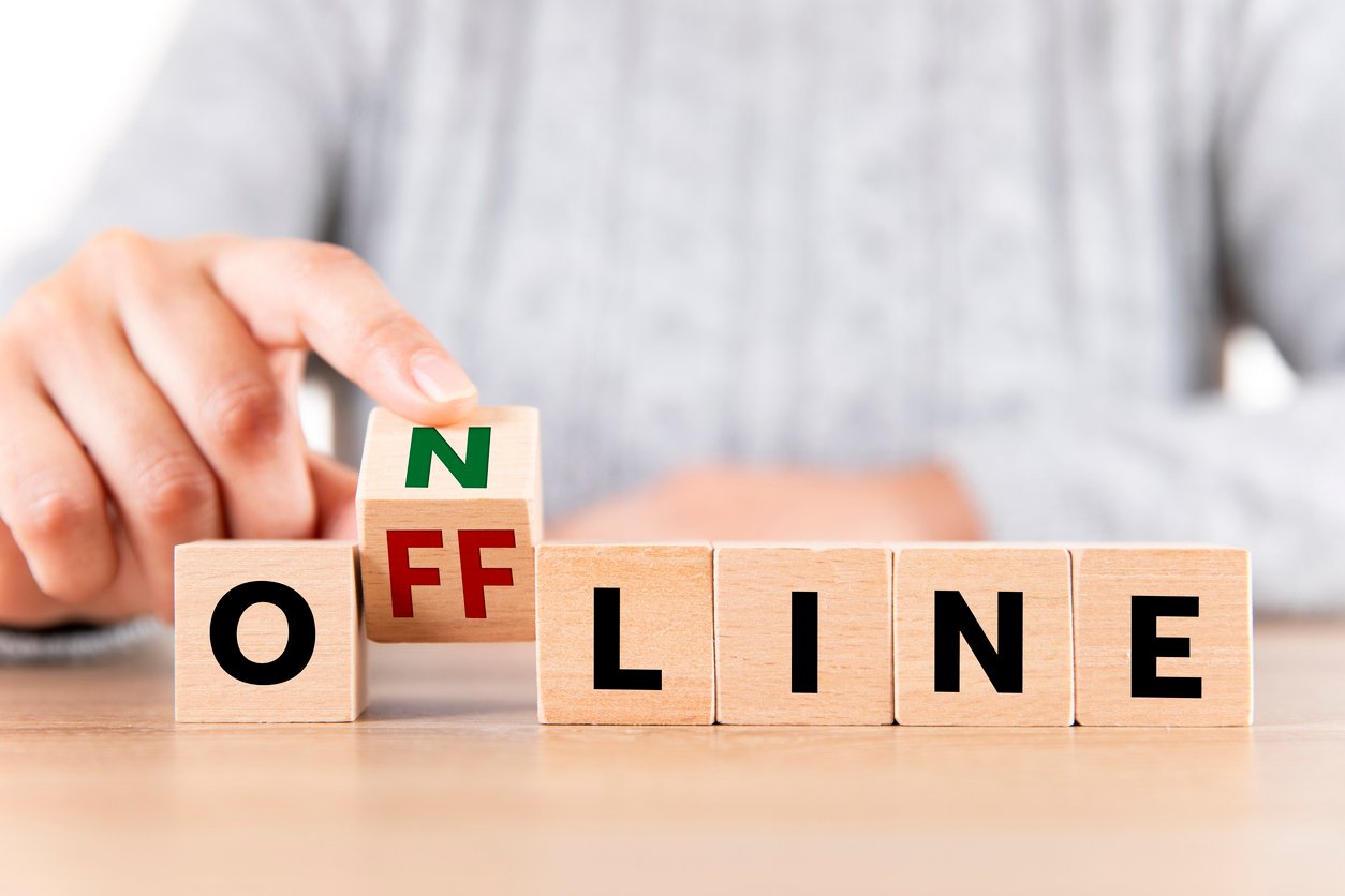 Letter blocks that say "offline" and "online" representing offline business vs online business - Shift4Shop